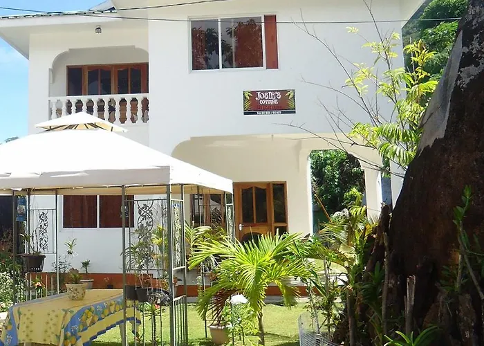 Josies Apartman Beau Vallon